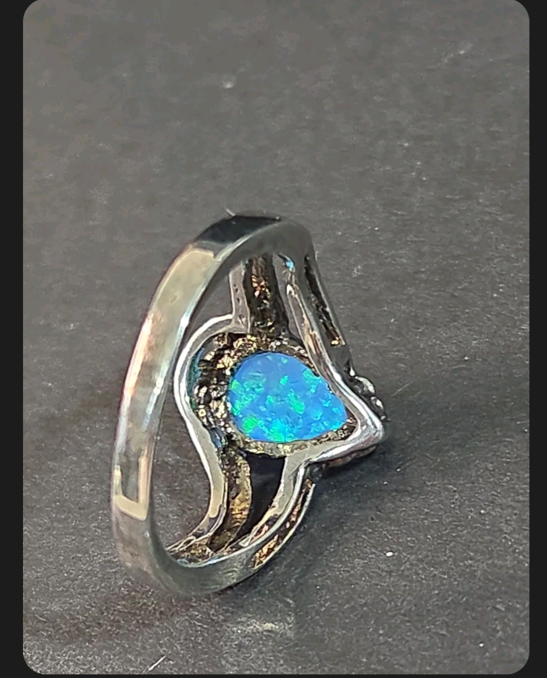 Oddly Darling Vintage pear-shaped blue opal statement ring with a textured silver-tone split-shank band.