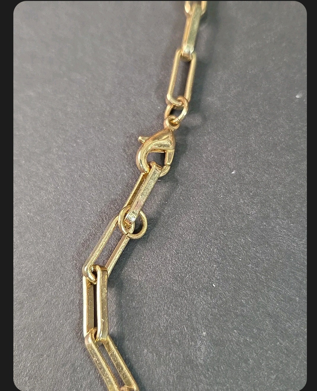 Oddly Darling Vintage gold-tone chain necklace featuring elongated rectangular links and a secure lobster clasp