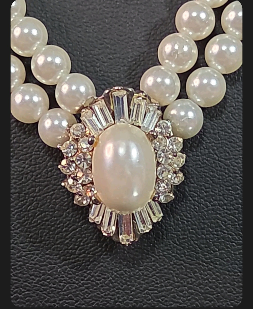 Oddly Darling Vintage double-strand cream faux pearl necklace with a crystal-encrusted oval brooch pendant.