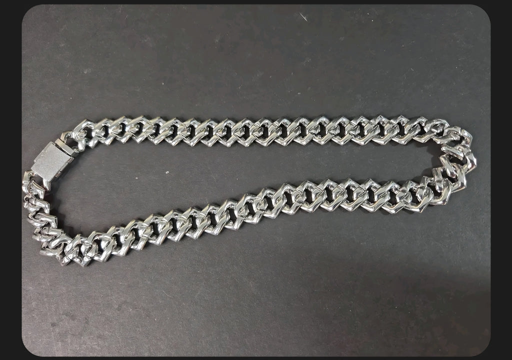 Oddly Darling Vintage heavy silver-tone metal cuban link statement necklace with a secure box clasp