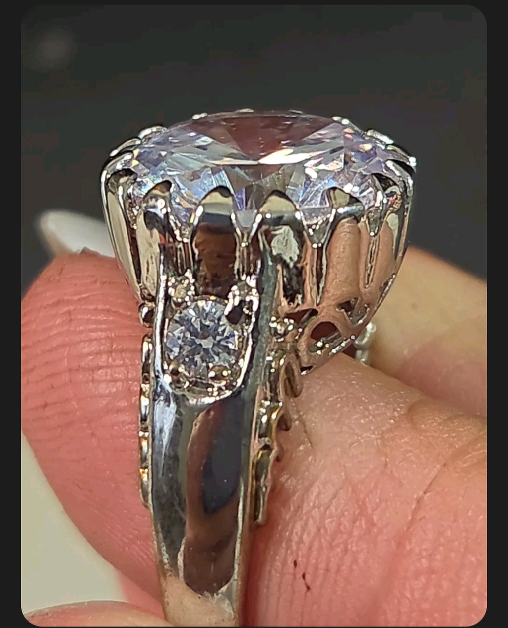 Oddly Darling Vintage silver-tone cocktail ring with a large brilliant-cut stone and intricate filigree side detail.